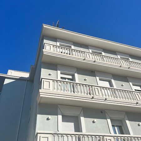 Residence Mimosa Rimini Buitenkant foto